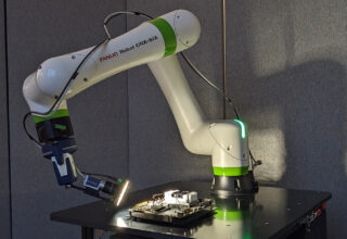 Quality inspection with camera and light mounted on the robot arm